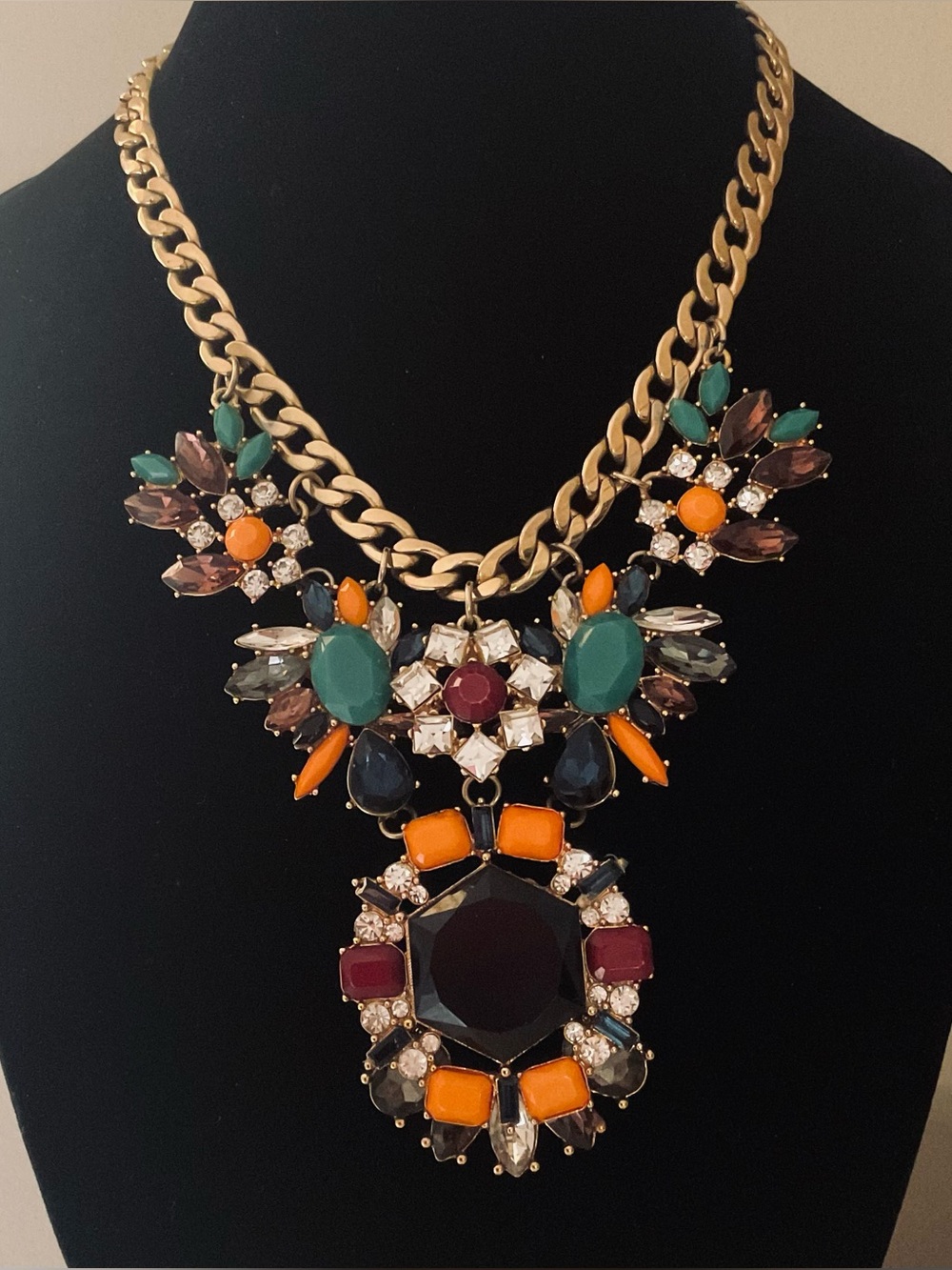 #99 Joan Rivers Classics Collection Multicolored Stones Necklace